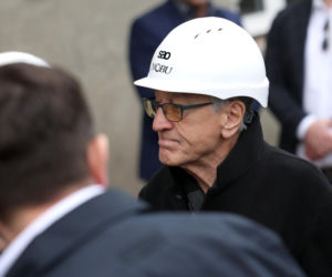 De Niro buduje w Krakowie hotel a mieszkańcy protestują