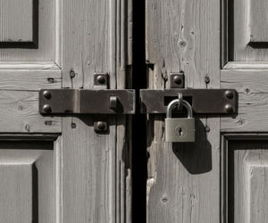 Mężczyzna zabarykadował się w domu w Legionowie. Co zaskoczyło nawet doświadczonych policjantów?