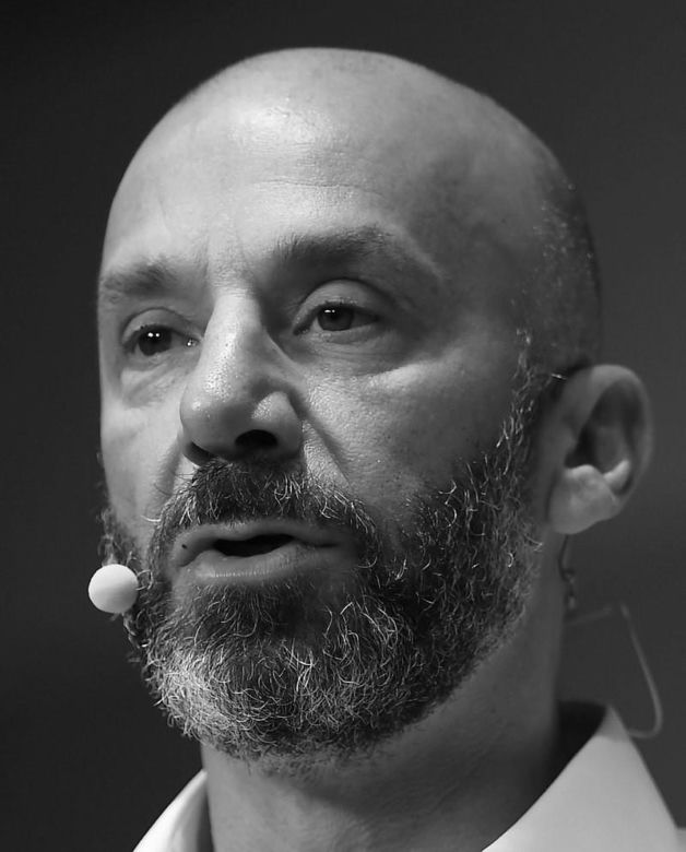 Gianluca Viali 