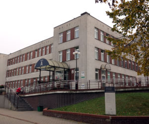 Podlaskie. W szpitalach brakuje respiratów dla pacjentów z koronawirusem?