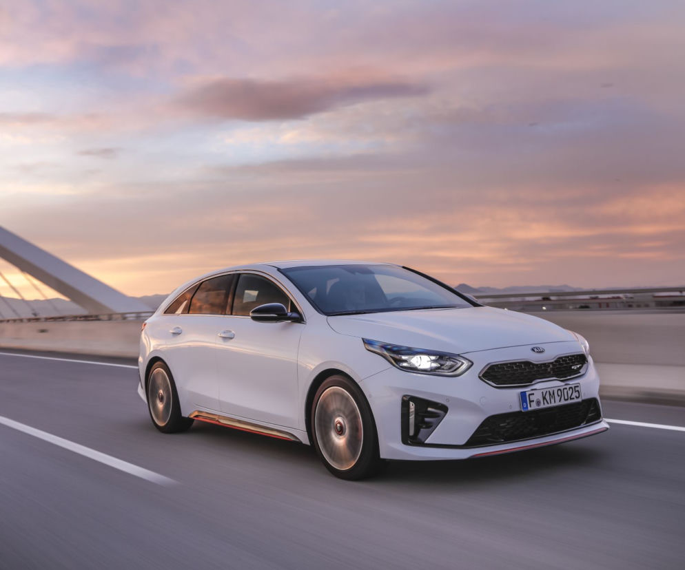 Kia ProCeed (GT Line & GT)
