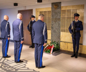 Policjant zainterweniował na urlopie i zginął. Andrzej Struj śmiertelnie dźgnięty nożem. To był szok