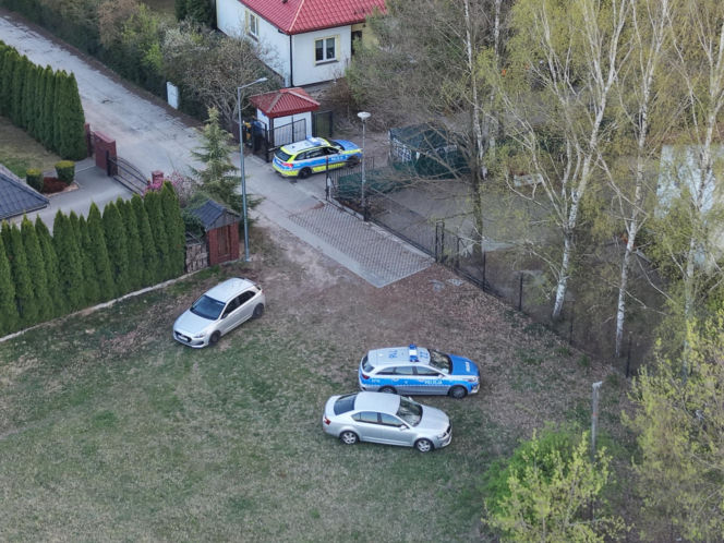 Ojciec przejechał po swojej 6-letniej córce autem. Dziecko nie żyje