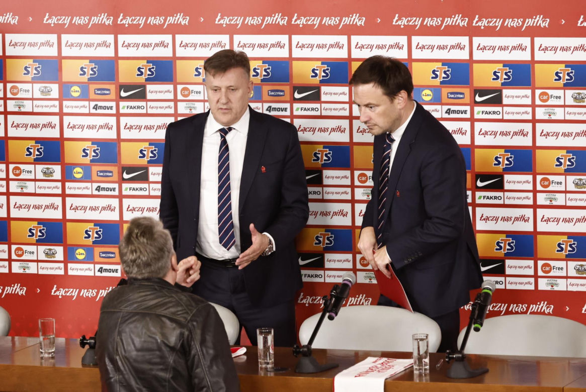 Cezary Kulesza i sekretarz Łukasz Wachowski ogłosili nowego sponsora PZPN