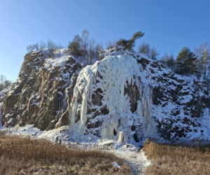 Kielce. Lodospad na Kadzielni