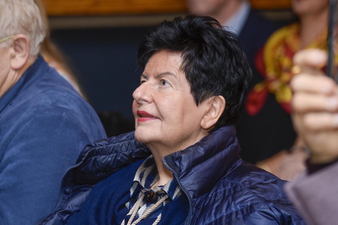 Ta gwiazda ma prawie 20 tys. emerytury! Jak ona to zrobiła?