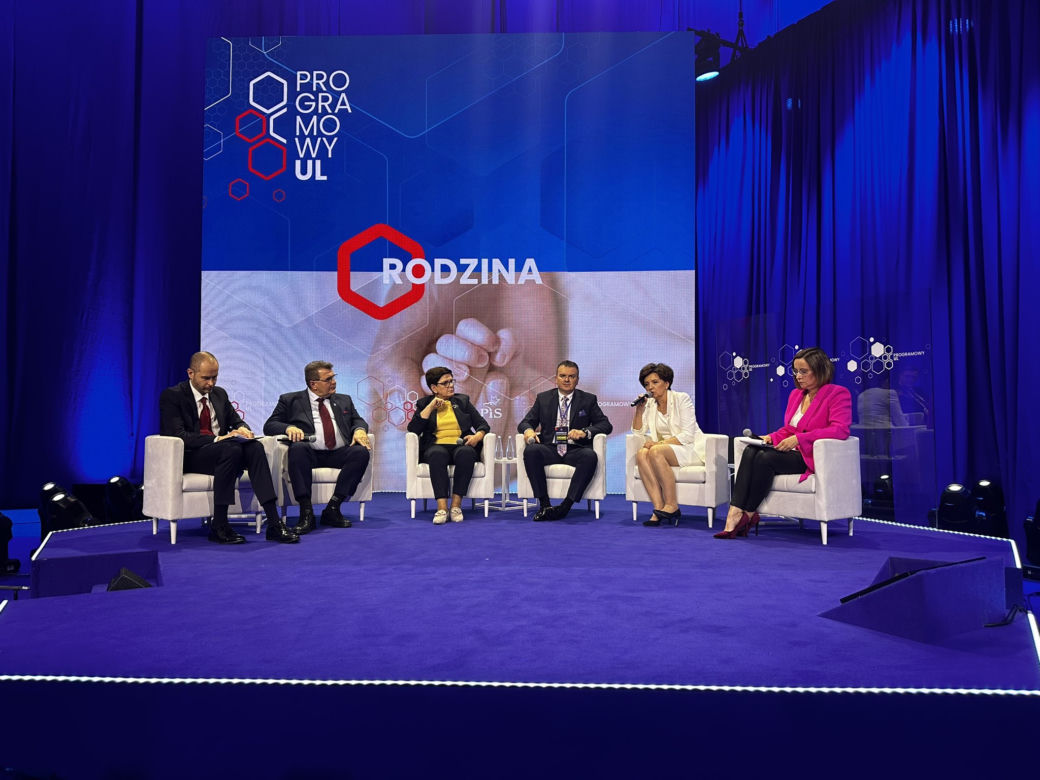 Beata Szydło na konwencji PiS