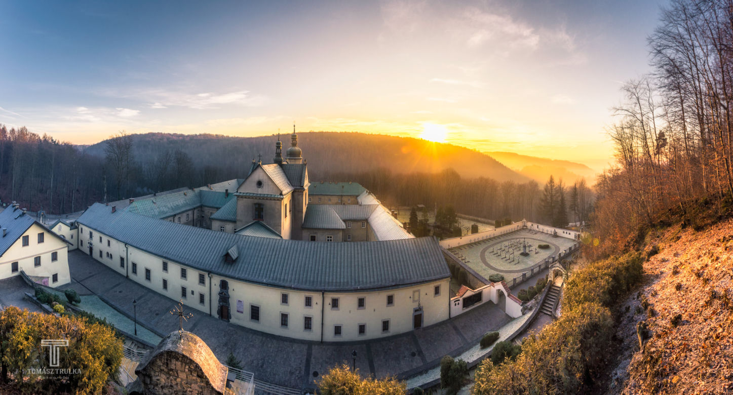 Klasztor