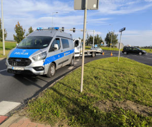 Wypadek w Lesznie Hulajnoga pod kołami osobówki.