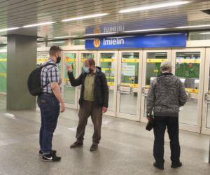 Makabra na stacji metra Imielin, nie żyje kobieta