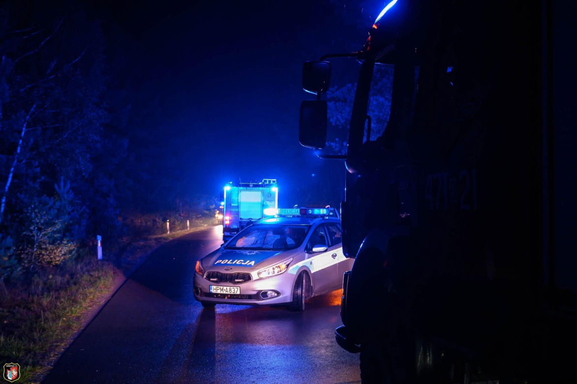 Za kierownicą siedziała 35-letnia kierująca. Kobieta poniosła śmierć na miejscu
