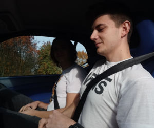 Symulator dachowania w Bełchatowie. Niecodzienne zajęcia w szkołach
