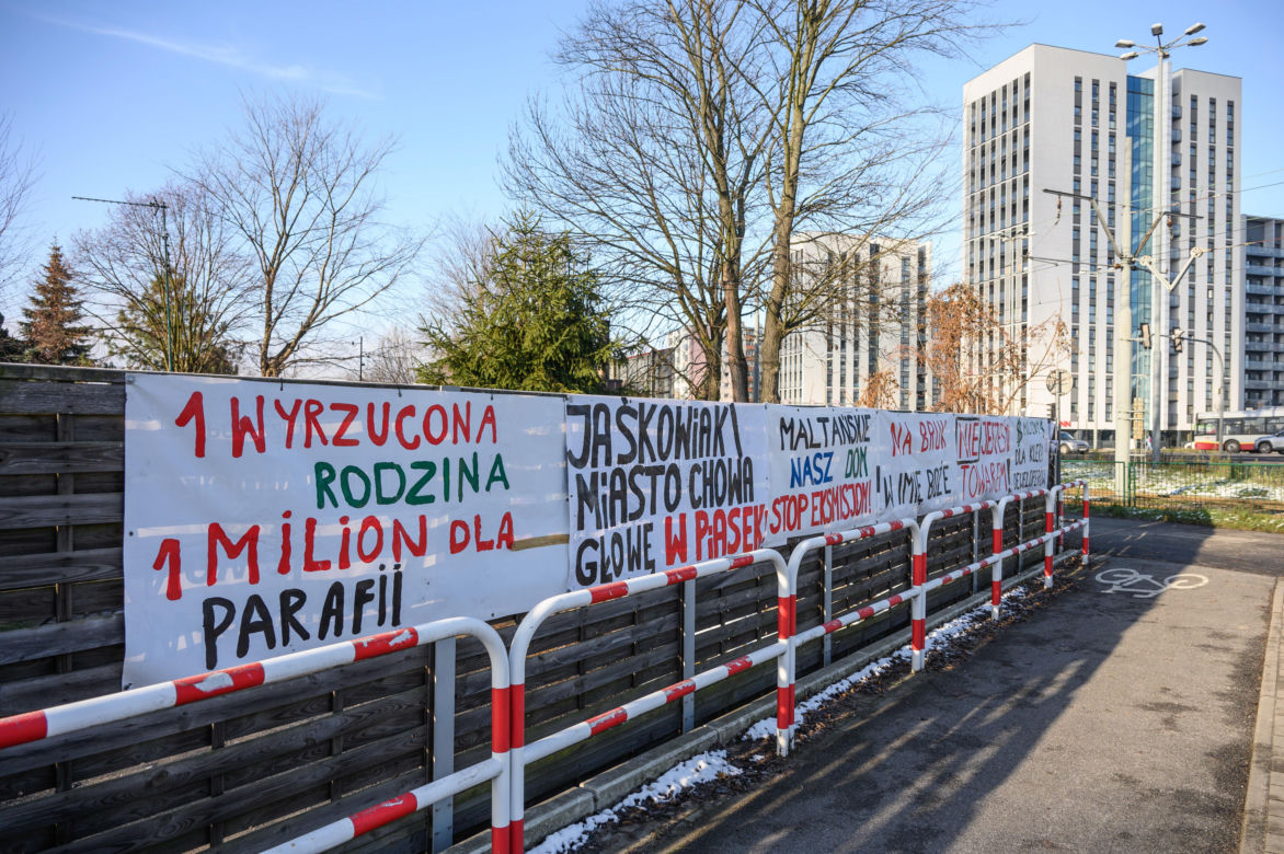 Protest mieszkańców osiedla Maltańskiego trwa