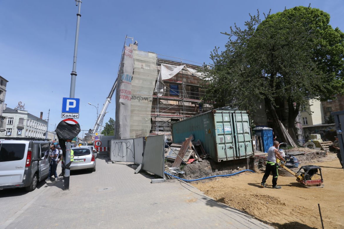 https://www.eska.pl/lodz/lodzkie-podtrucie-tlenkiem-wegla-w-zakladzie-przetworstwa-rolnego-3-osoby-trafily-do-szpitala-aa-N2ab-H53Y-pn6h.html