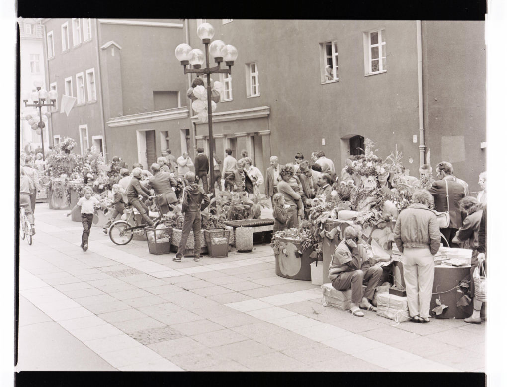 Winobranie w Zielonej Górze w latach 1963-1973. Oto jak bawiono się podczas największego Święta Wina w Polsce