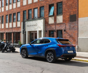 Lexus UX
