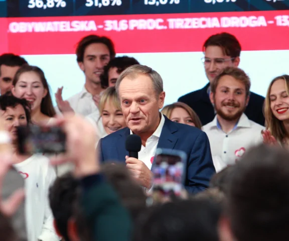 Trzy lata od wyborów. Co z listą 100 konkretów Tuska?