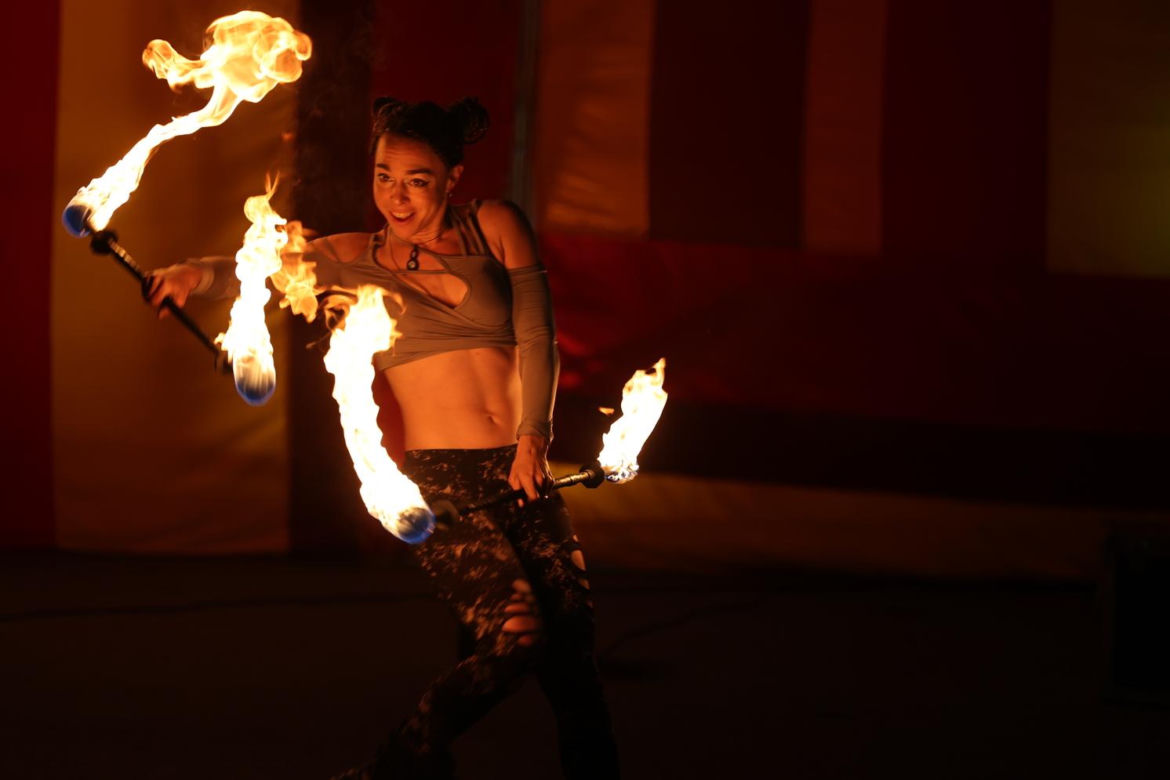 Fire Jam sprawił, że Park Ludowy w Lublinie zapłonął! Tak było podczas Europejskiej Konwencji Żonglerskiej