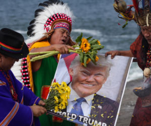 Halucynogenne rośliny wyjawiły szamanowi przyszłość Trumpa. To budzi grozę