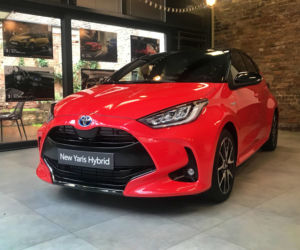 Toyota Yaris 1.5 Hybrid 116 KM e-CVT 