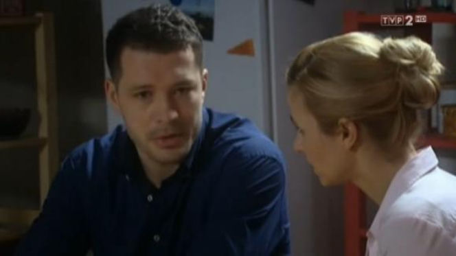 M jak miłość. Małgosia (Joanna Koroniewska), Tomek (Andrzej Młynarczyk)