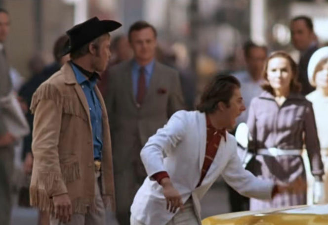 Dustin Hoffman nie grał, gdy uderzył w maskę taksówki. Tak powstała kultowa scena filmowa