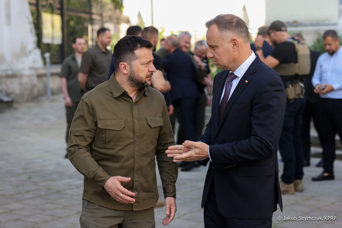 Prezydenci Duda i Zełenski  razem oddali hołd wszystkim niewinnym ofiarom Wołynia! Pamięć nas łączy! Razem jesteśmy silniejsi