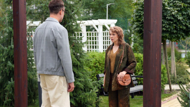 Barwy szczęścia, odc. 3324. Dorota Kujawiak (Karina Seweryn), Radomir (Łukasz Wójcik)