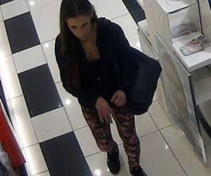 Kobieta poszukiwana przez policję