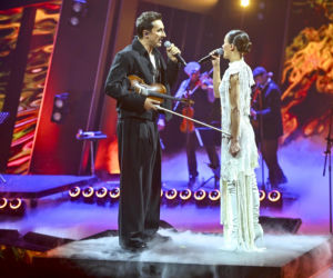 Co ona ma na sobie?! Szroeder wyglądała jak w firance z PRL-u