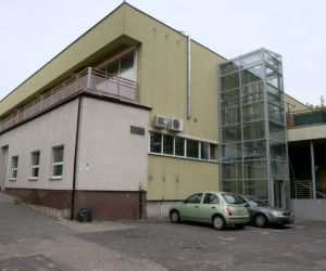 Seniorzy bronią oddziału geriatrycznego.