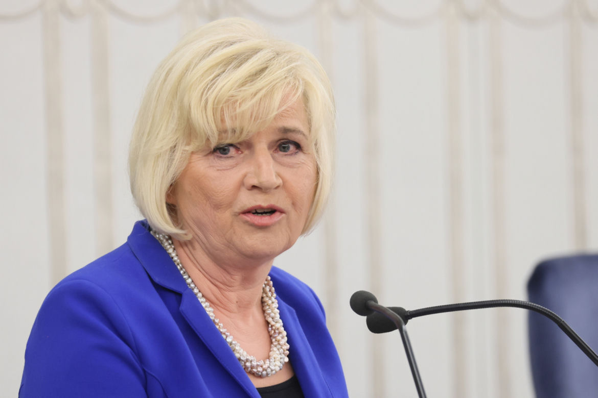 Lidia Staroń maglowana w Senacie