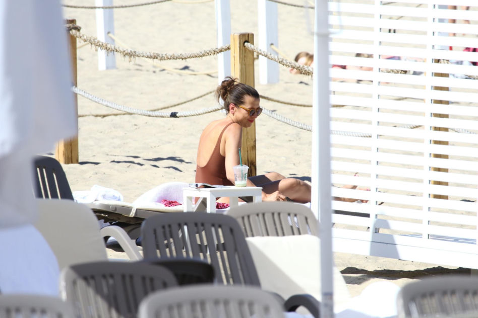 Katarzyna Herman na plaży