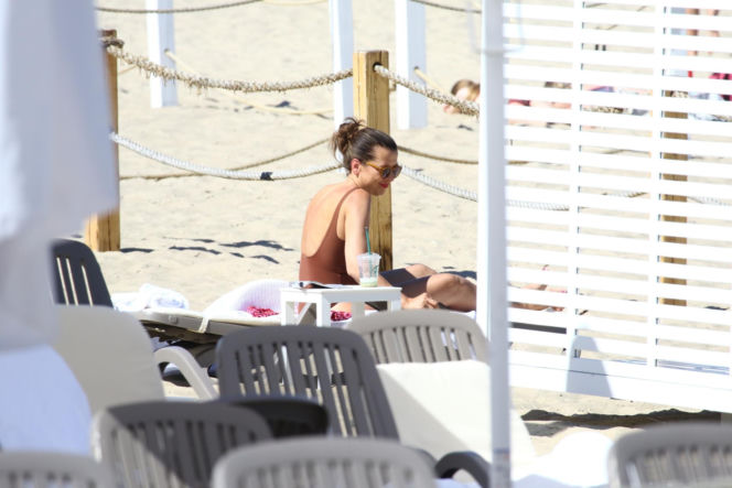 Katarzyna Herman na plaży