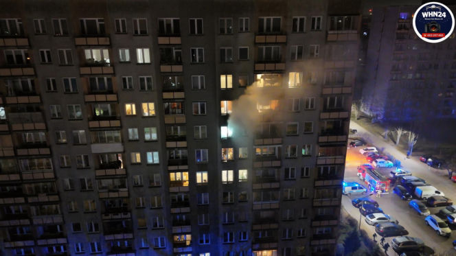 Nocny pożar w Warszawie, ewakuowano mieszkańców