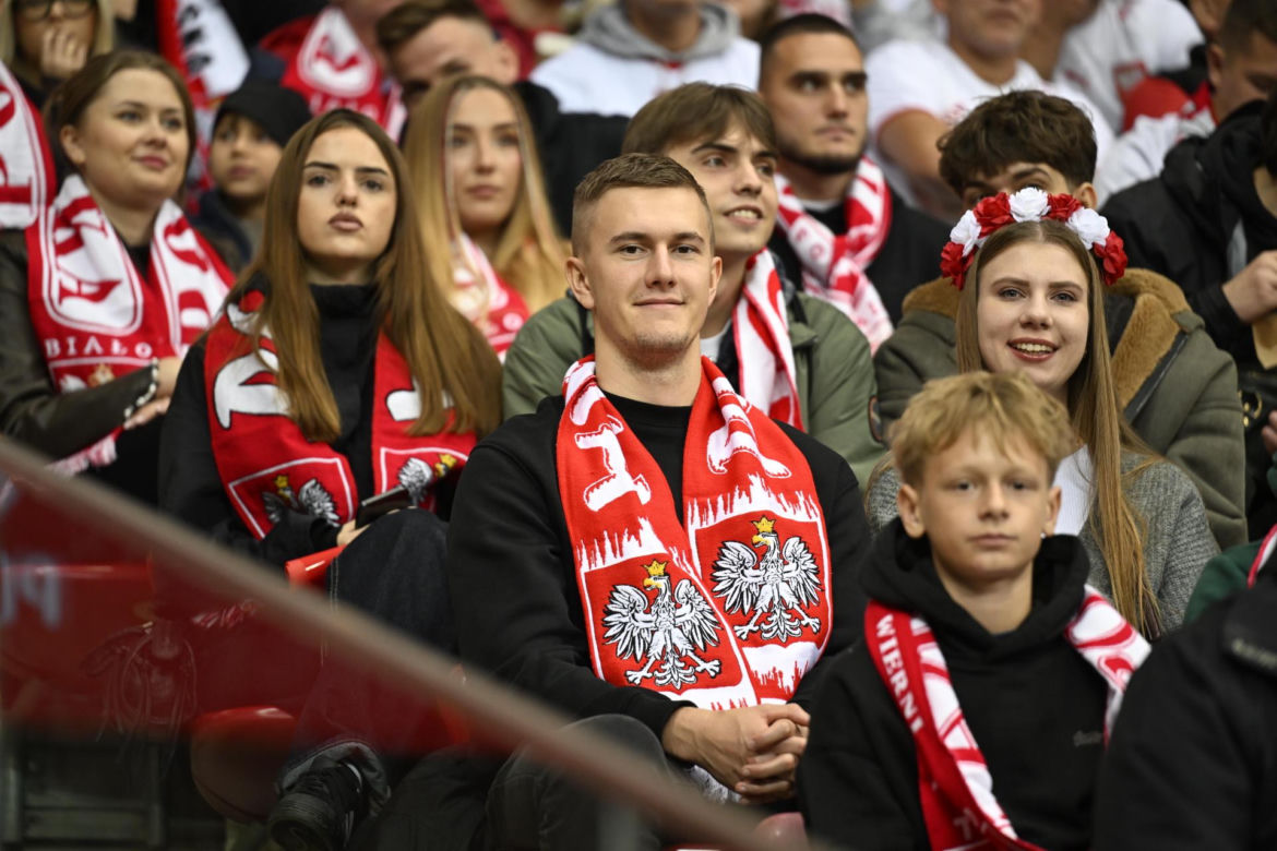Tłumy kibiców na PGE Narodowym w Warszawie. Polska-Bośnia [ZDJĘCIA]