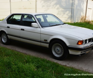 Fabrycznie nowe BMW serii 7 z 1992 roku