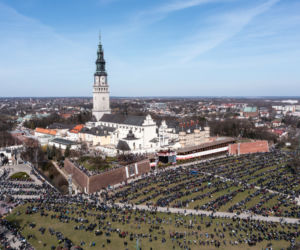 Jasna Góra: Pielgrzymka w środku pandemii. Motocykliści rozpoczęli sezon