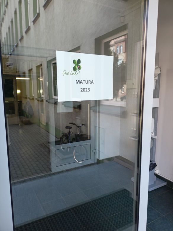 Matura 2023 z matematyki, II Liceum  Ogólnokształcące im. Generałowej Zamoyskiej i Heleny Modrzejewskiej w Poznaniu