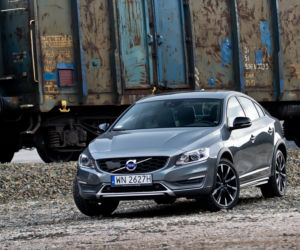 Volvo S60 Cross Country D4 AWD Summum