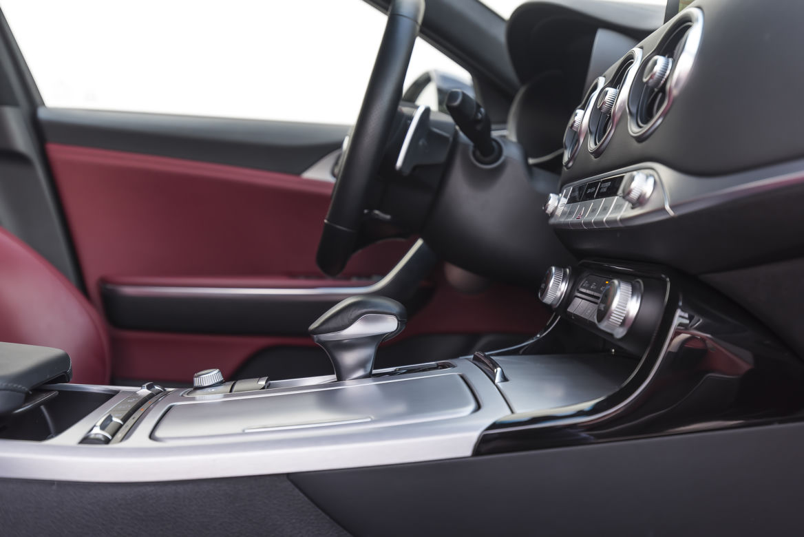 Kia Stinger 2.0 T-GDI 245 KM 8AT RWD GT Line