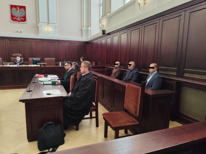 Proces policjantów po śmierci 14‑letniej Natalki