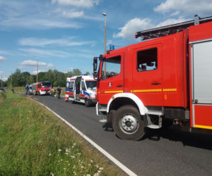 Młody motocyklista zginął w wypadku pod Bydgoszczą! Trwają poszukiwania kierowcy [ZDJĘCIA]