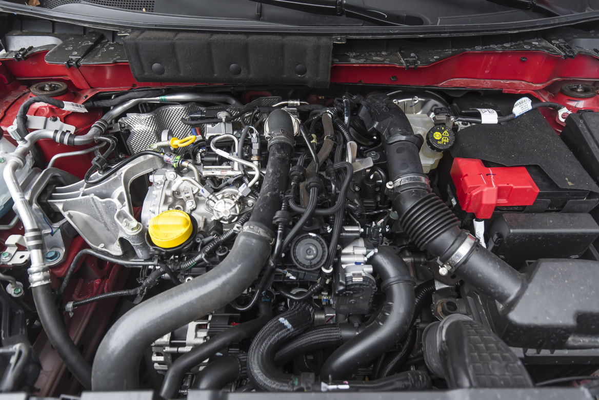 Nissan Juke 1.0 DIG-T AT7