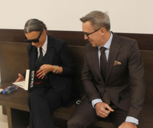 Anna Mucha i Maciej Kurzajewski w sądzie. Zeznają w sprawie Cichopek i Smaszcz