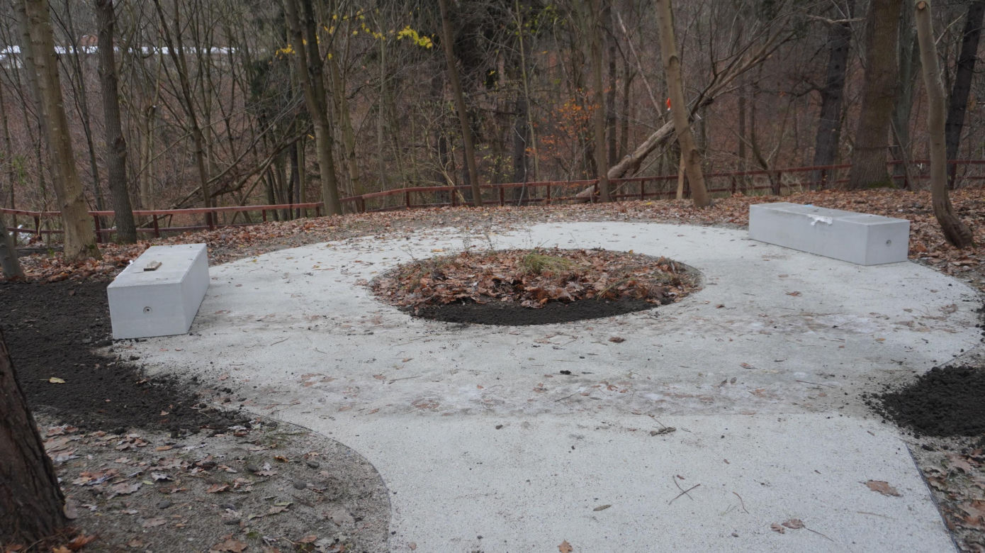 Nowe miejsce rekreacji nad Łyną coraz bliżej. Trwają prace wykończeniowe Ekotarasu w Olsztynie [ZDJĘCIA]