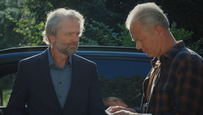 M jak miłość odc. 1898.  Jan Baczewski (Arkadiusz Głogowski), aspirant Przewrocki (Remigiusz Jankowski)