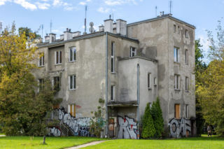 Kamienica przy ul. Żwirki i Wigury 41 w Warszawie