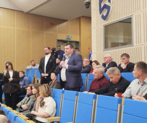 Protest rolników na spotkaniu z ministrem rolnictwa na Uniwersytecie w Siedlcach