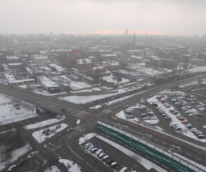 Śnieg, mróz i zimny wiatr. Do miast Śląka i Zagłębia wróciła zima!  [ZDJĘCIA]